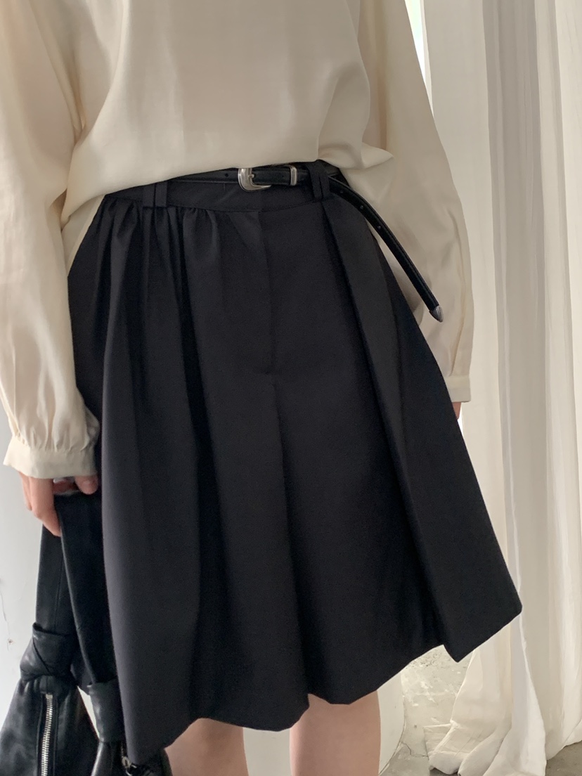 LOGARDEN韓國直郵實拍女裝新品熱賣26春夏時尚裙褲不含腰帶LO GARDEN裙褲圖色2