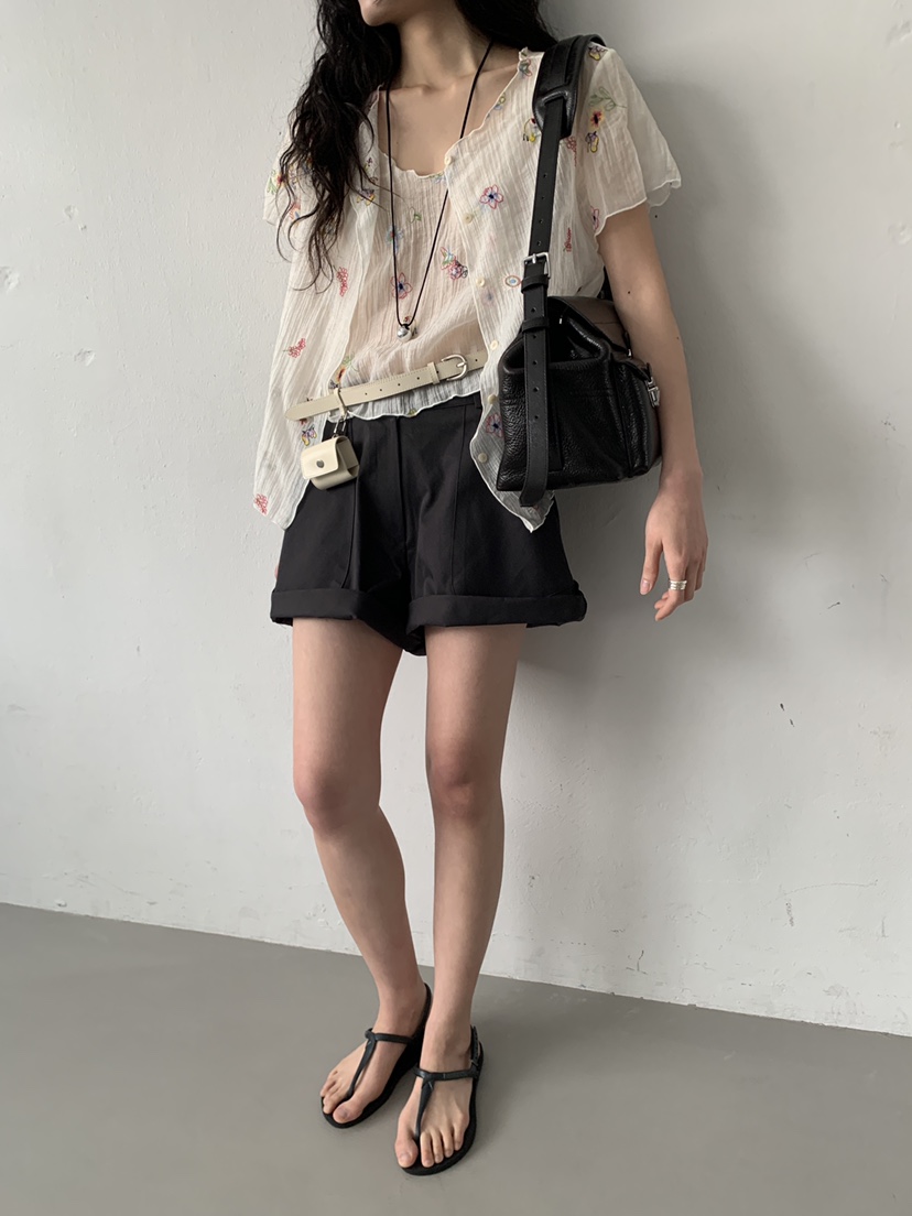 MURMUR韓國直郵實拍女士新品人氣推薦時尚熱賣襯衫蕾絲衫MURMUR襯衫/蕾絲衫