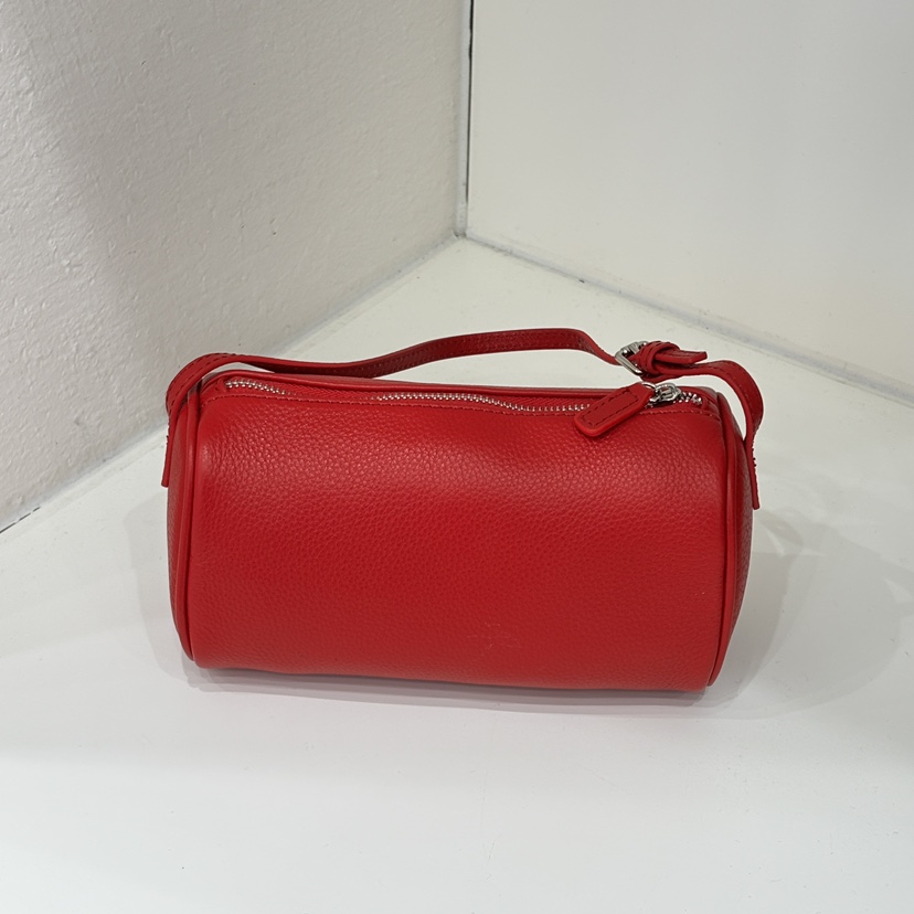 LEJUNEV-P韓國直郵女裝新款時尚熱賣推薦人氣職業手提包LEJUNEV-P手提包圖色1光面