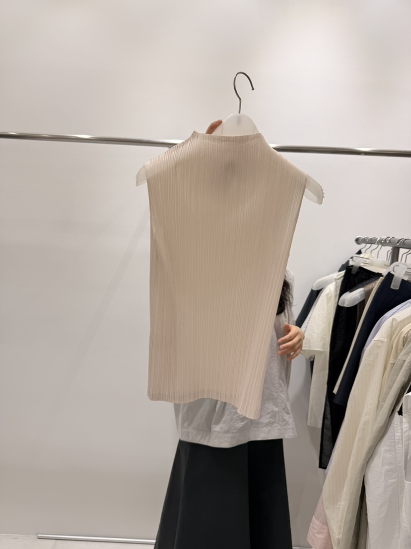 WOOD SAGE韓國東大門代購女裝新品26春夏休閑吊帶背心褶皺WOOD SAGE吊帶/背心