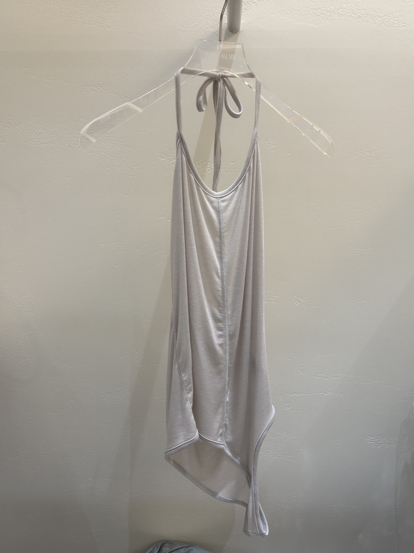 MOST OF ALL U韓國代購女裝新品職業熱賣吊帶背心不對稱MOST OF ALL U吊帶/背心圖色1