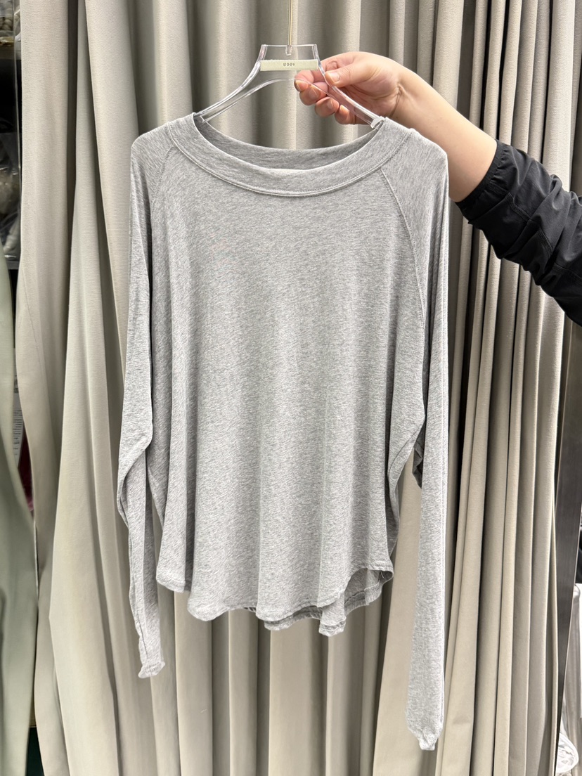 UOOV韓國代購女裝新款推薦休閑人氣熱賣職業時尚26春夏長袖T恤UOOV長袖T恤