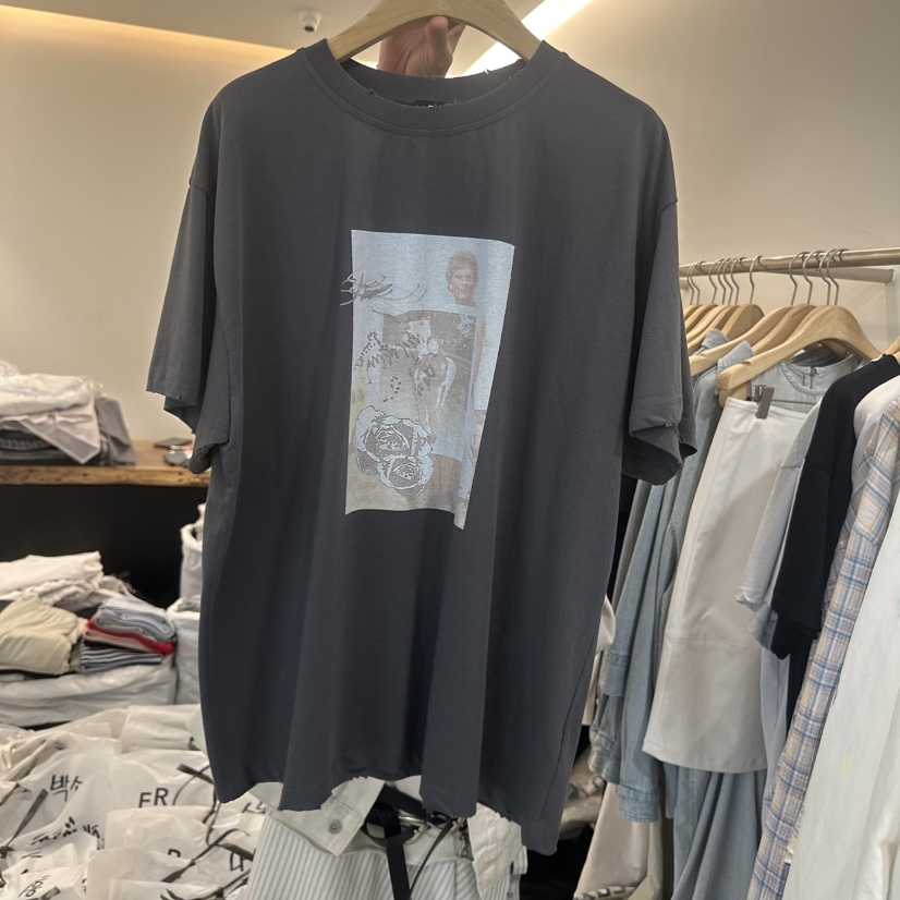 FRIC韓國東大門直郵女士新款人氣推薦時尚休閑職業熱賣T恤FRICT恤圖色4墨色