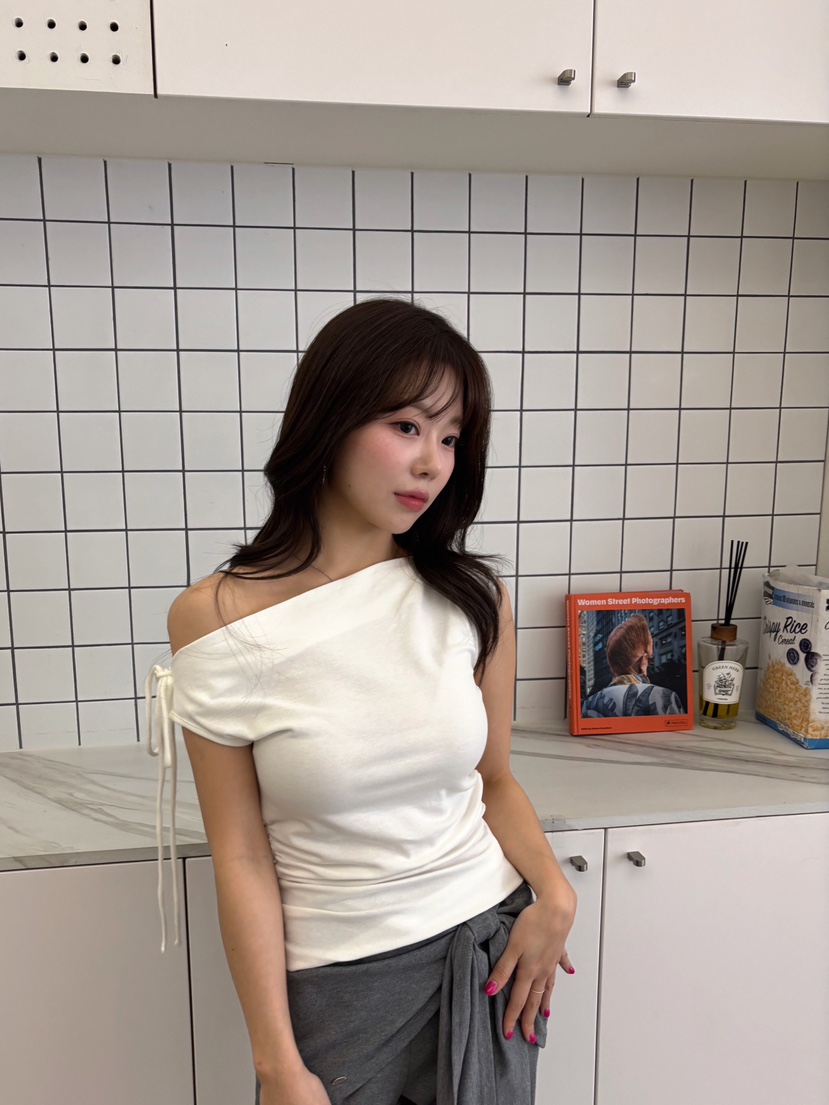 TOO HOT韓國東大門代購女裝新款時尚熱賣26春夏吊帶背心褶皺TOO HOT吊帶/背心