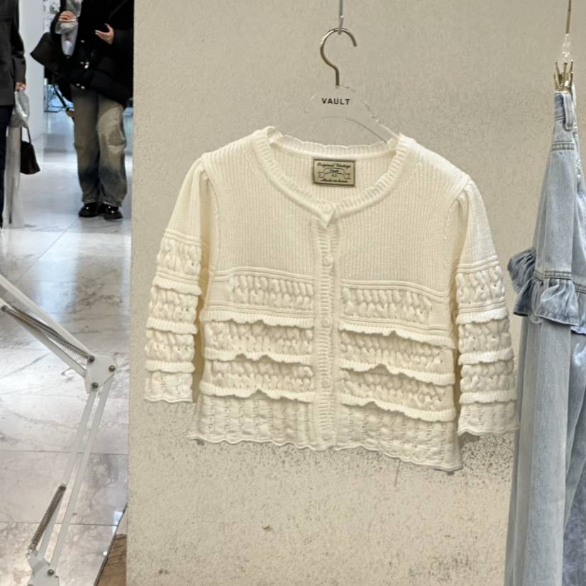 VAULT韓國直郵女士新品職業熱賣時尚推薦26春夏休閑針織衫VAULT針織衫圖色2米色