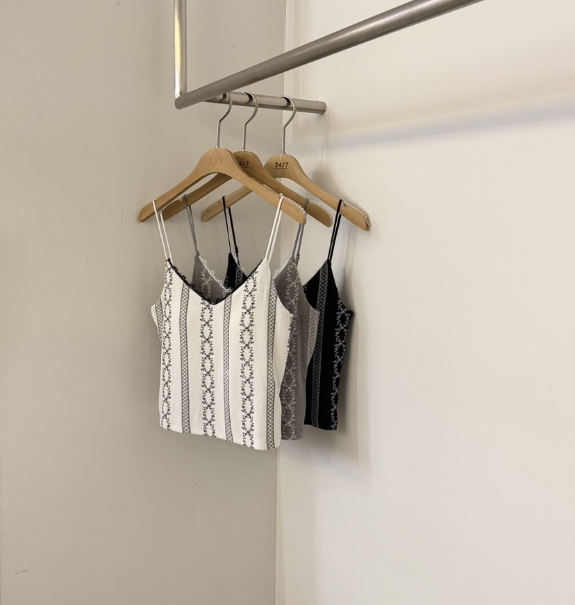 TWENTY FOUR SEVEN24-7韓國東大門直郵女士新品推薦吊帶背心蕾絲TEWNTY FOUR SEVEN24-7吊帶/背心