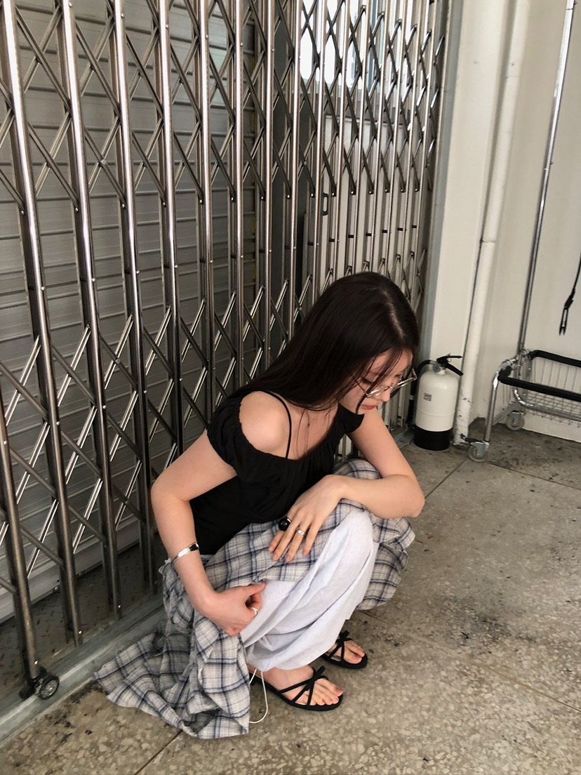 UNBOUND韓國東大門代購女裝新品職業推薦人氣時尚T恤荷葉邊UNBOUNDT恤