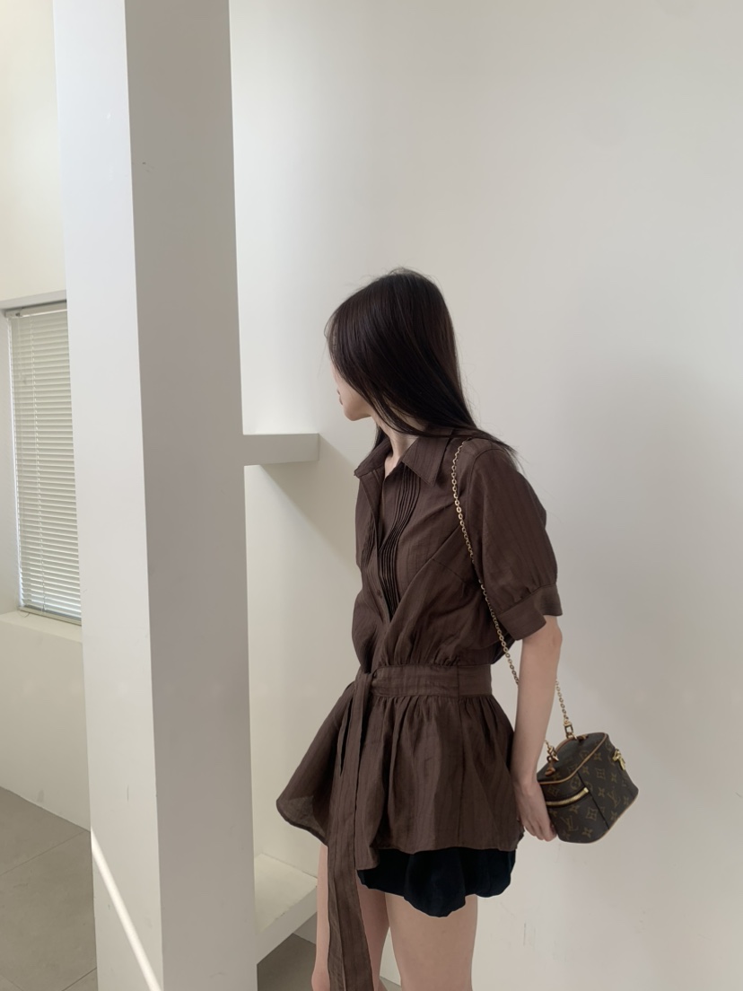 LE AVE韓國代購女裝新品時尚人氣推薦26春夏職業襯衫蕾絲衫LE AVE襯衫/蕾絲衫