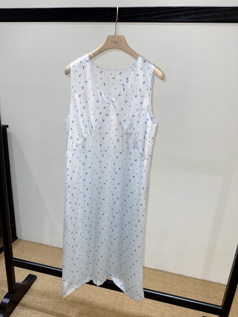 NDE韓國東大門直郵女裝新款時尚人氣26春夏熱賣連衣裙小花BOHEME_NDE連衣裙