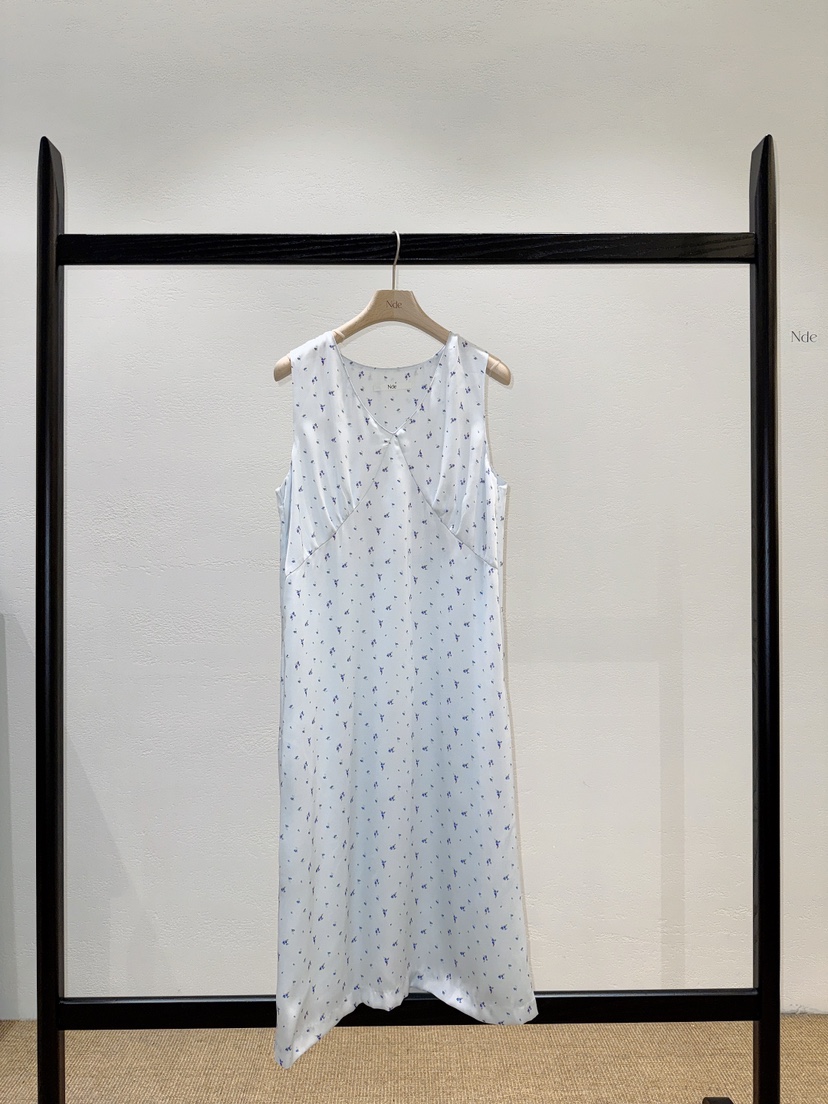 NDE韓國東大門直郵女裝新款時尚人氣26春夏熱賣連衣裙小花BOHEME_NDE連衣裙圖色2