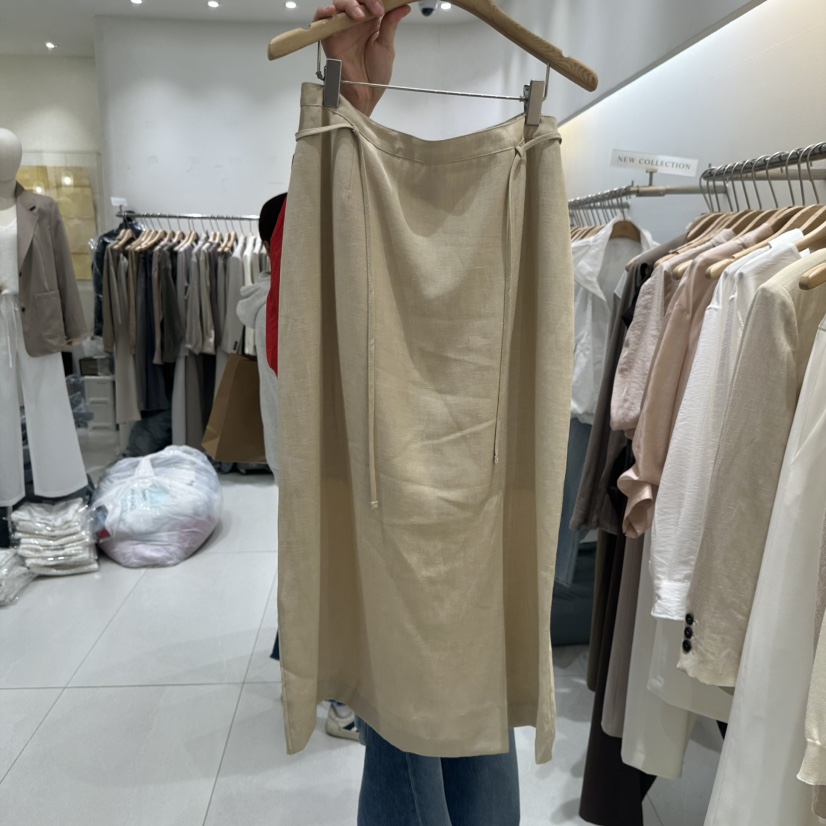 BLUEI-D/N SHARP韓國東大門直郵女士新款人氣時尚長裙Blue i-d/N SHARP長裙圖色2