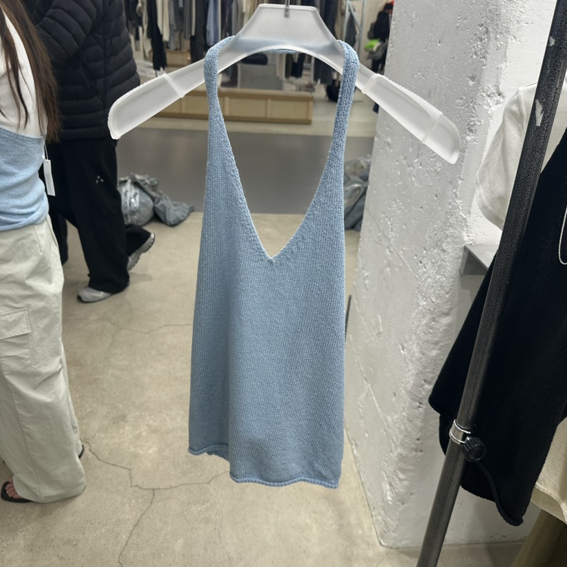HELVETICA韓國東大門直郵女士新品休閑熱賣吊帶背心不含內搭HELVETICA吊帶/背心圖色1
