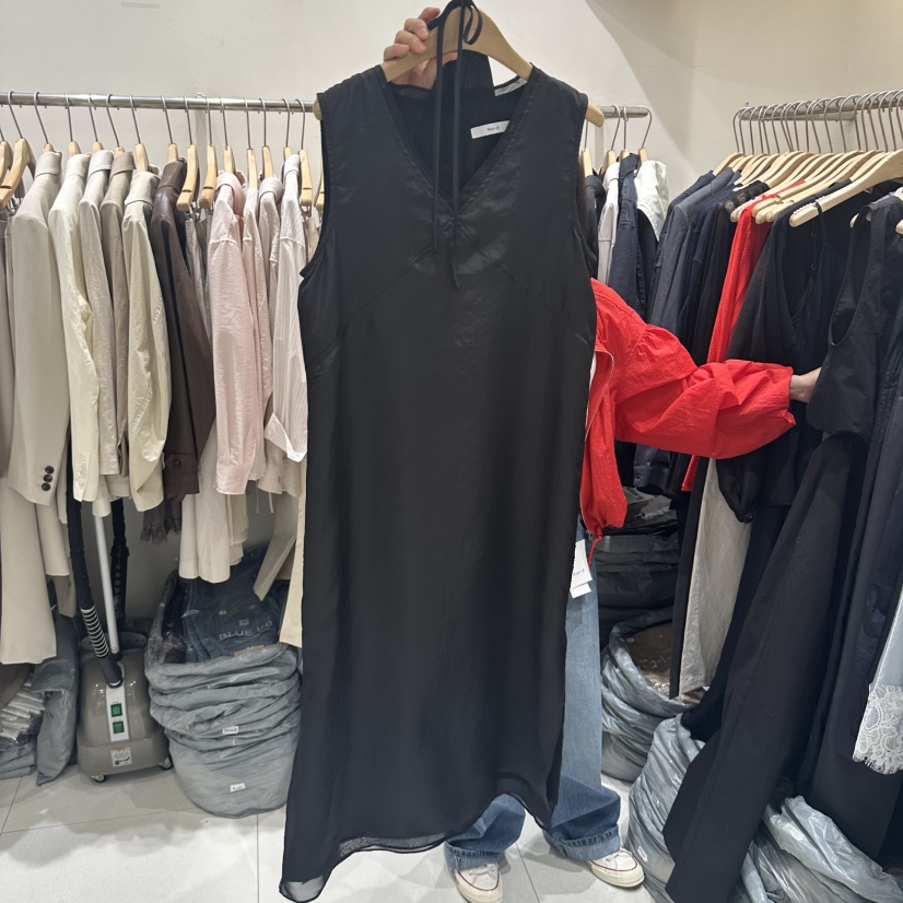 BLUEI-D/N SHARP韓國直郵實拍女裝新品職業休閑熱賣套裝Blue i-d/N SHARP套裝圖色3