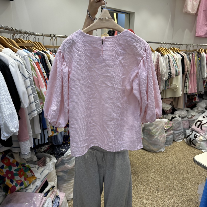 HAPPYBERRY韓國東大門代購女裝新款人氣襯衫蕾絲衫不含項鏈刺繡HAPPYBERRY襯衫/蕾絲衫