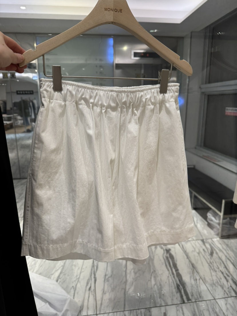 MONIQUE韓國直郵女士新款26春夏時尚職業人氣熱賣推薦短褲MONIQUE短褲圖色1