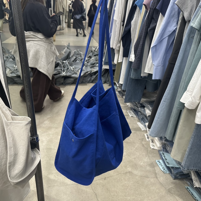 HELVETICA韓國代購女裝新款人氣休閑26春夏推薦單肩斜跨包HELVETICA單肩/斜跨包圖色2