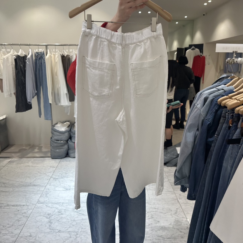 BLUEI-D/N SHARP韓國東大門直郵女裝新款推薦人氣短褲Blue i-d/N SHARP短褲