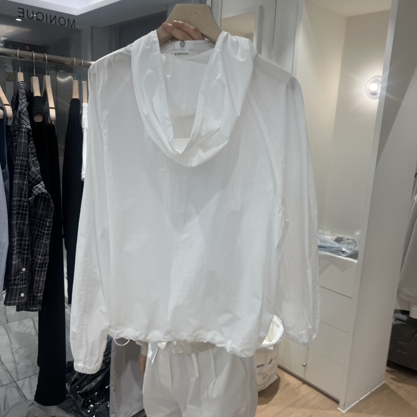 MONIQUE韓國東大門直郵女士新品熱賣時尚人氣26春夏襯衫蕾絲衫MONIQUE襯衫/蕾絲衫