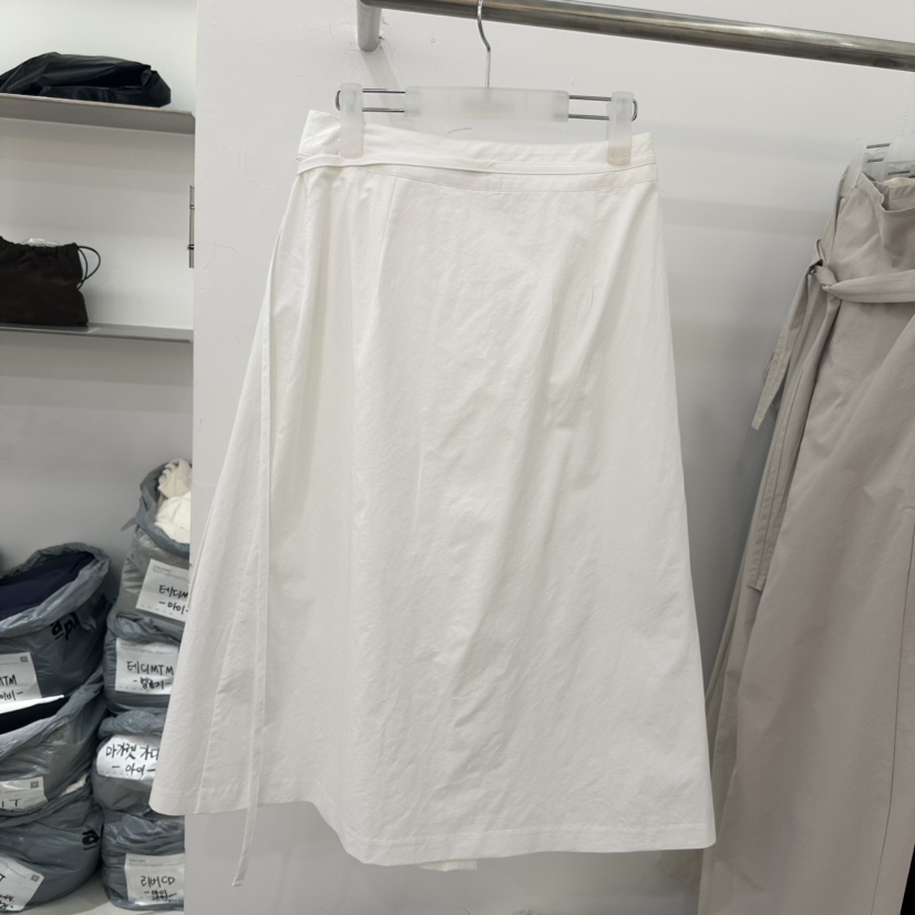 GALLERY-P韓國直郵女士新款推薦休閑職業熱賣時尚人氣長裙GALLERY-P長裙