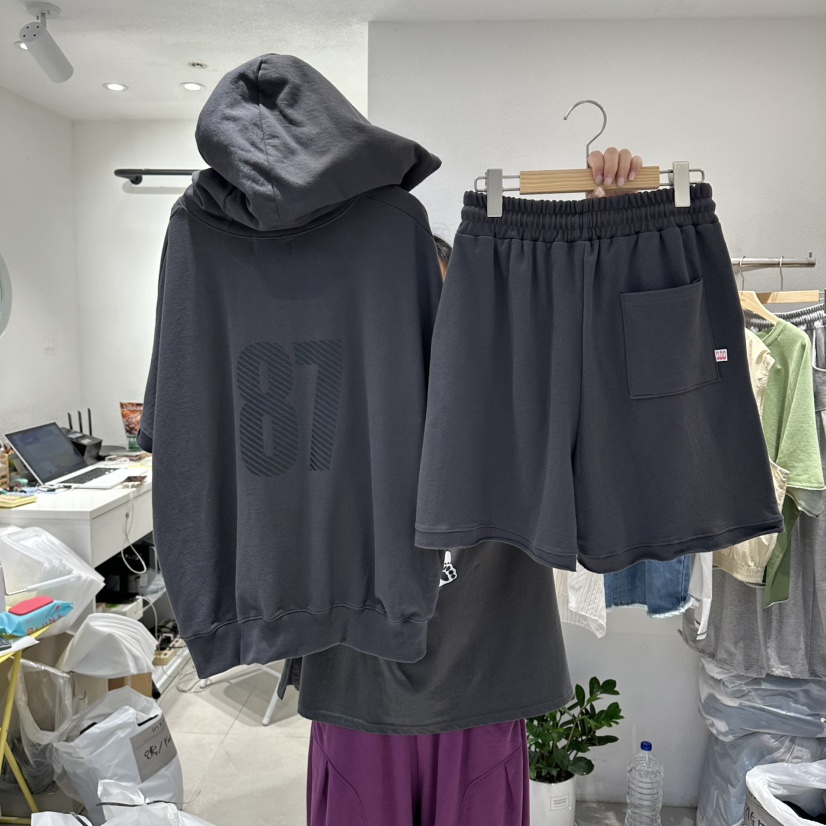 IN KIRA韓國東大門直郵女裝新品26春夏休閑推薦職業套裝IN KIRA套裝