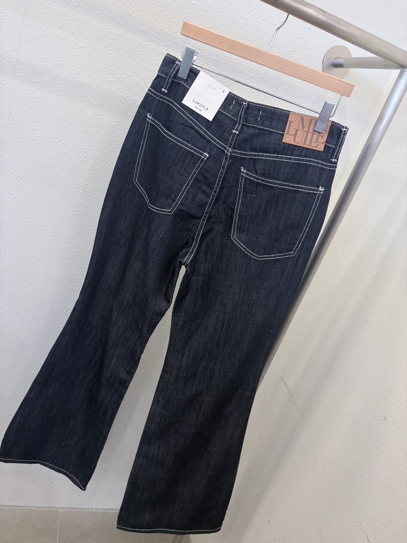 LUMIPLE韓國東大門代購女裝新款時尚職業人氣推薦休閑牛仔褲LUMIPLE牛仔褲