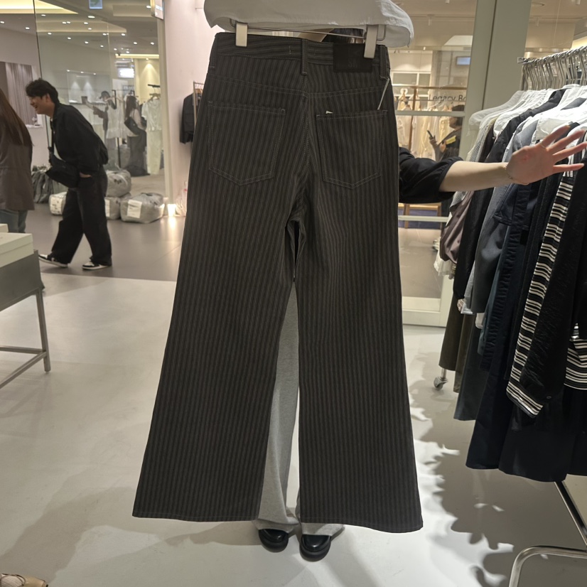 LOVE YOU SO MUCH/MORE THAN YESTERDAY韓國代購女士新款時尚牛仔褲LYSM/MORE THAN YESTERDAY牛仔褲