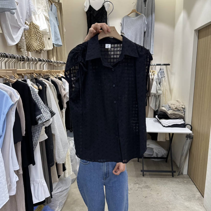 HOLYBANANA韓國代購女裝新款推薦熱賣26春夏襯衫蕾絲衫刺繡groovy.H/HOLYBANANA襯衫/蕾絲衫圖色2