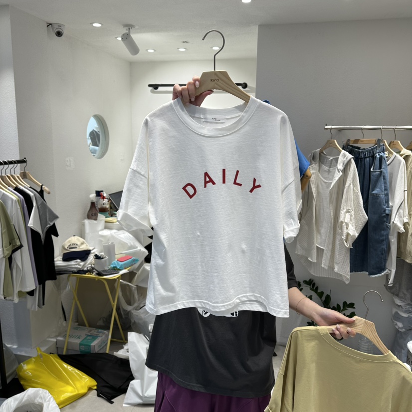 IN KIRA韓國東大門直郵女裝新款26春夏休閑人氣熱賣時尚T恤IN KIRAT恤圖色2