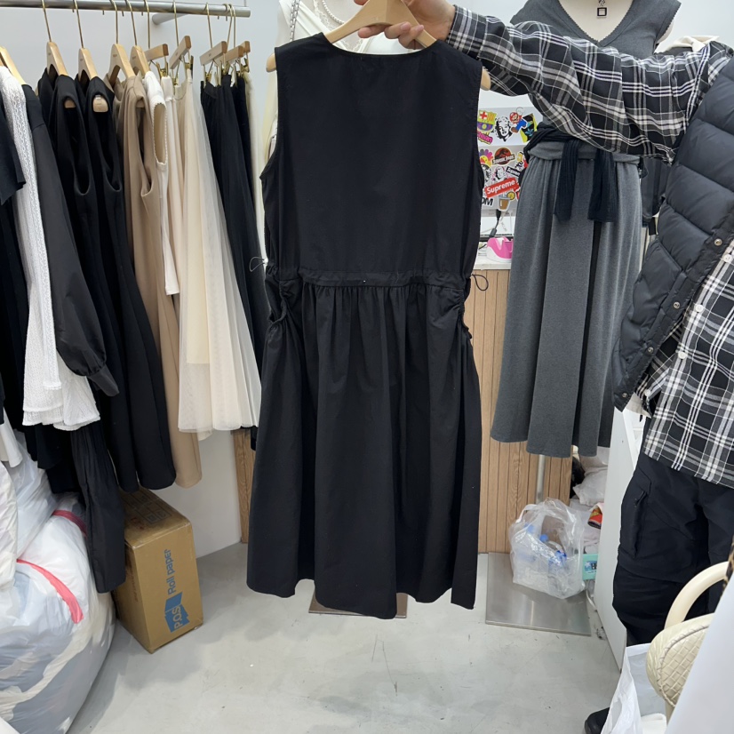 DELIGHT-Q韓國直郵實拍女士新品時尚職業推薦人氣連衣裙DELIGHT-Q連衣裙