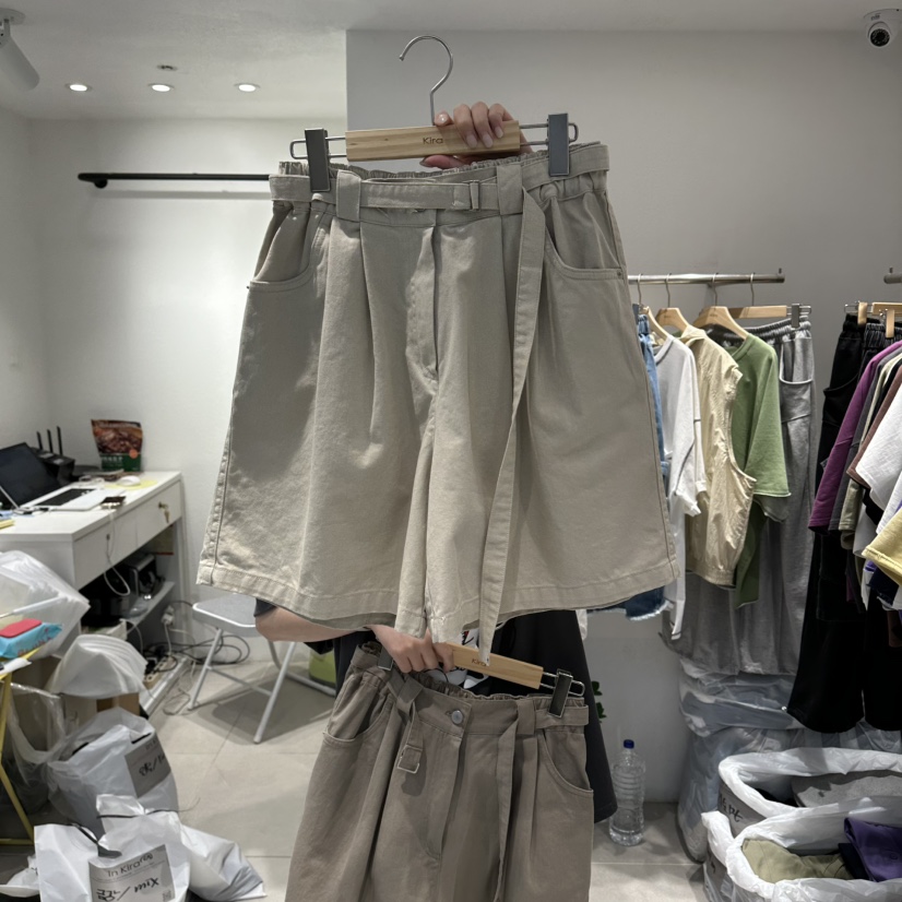 IN KIRA韓國直郵女士新款推薦熱賣職業休閑26春夏人氣短褲IN KIRA短褲圖色1