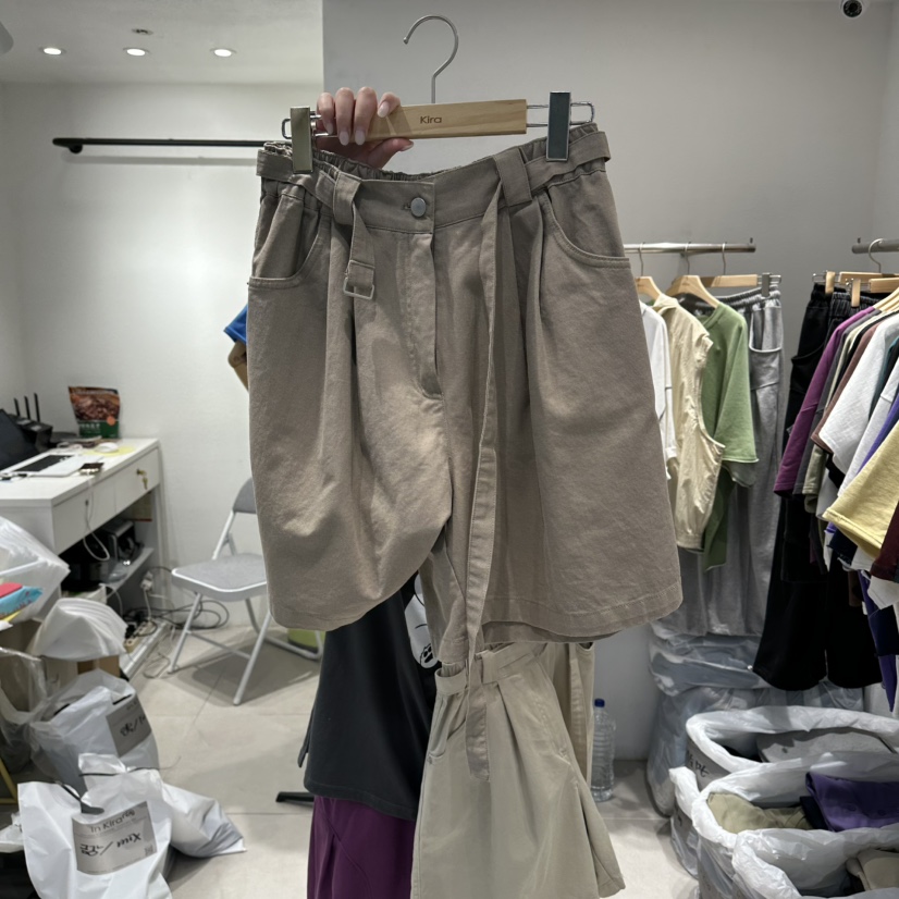 IN KIRA韓國直郵女士新款推薦熱賣職業休閑26春夏人氣短褲IN KIRA短褲圖色2