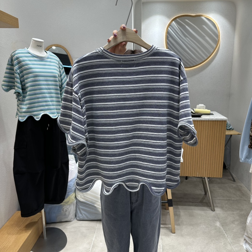 NEAR韓國直郵實拍女士新款26春夏人氣時尚職業推薦T恤條紋NEART恤