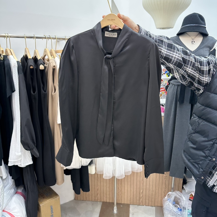 DELIGHT-Q韓國直郵實拍女裝新品人氣熱賣襯衫蕾絲衫緞面DELIGHT-Q襯衫/蕾絲衫圖色2