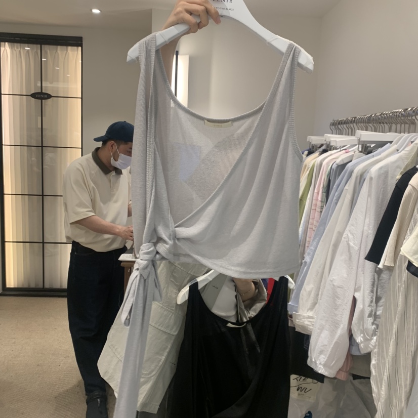 VENIR-a韓國東大門代購女士新款熱賣人氣26春夏吊帶背心VENIR-a吊帶/背心圖色1