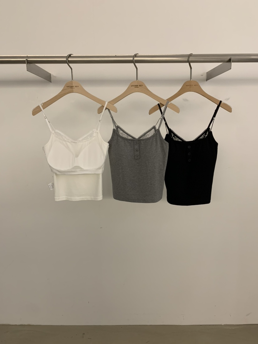 UNDER KEY韓國直郵女裝新品熱賣職業26春夏吊帶背心蕾絲紐扣UNDER KEY吊帶/背心