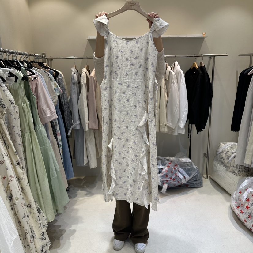 HER/PLAYLIST韓國直郵實拍女裝新品熱賣時尚休閑26春夏連衣裙HER/PLAYLIST連衣裙圖色1