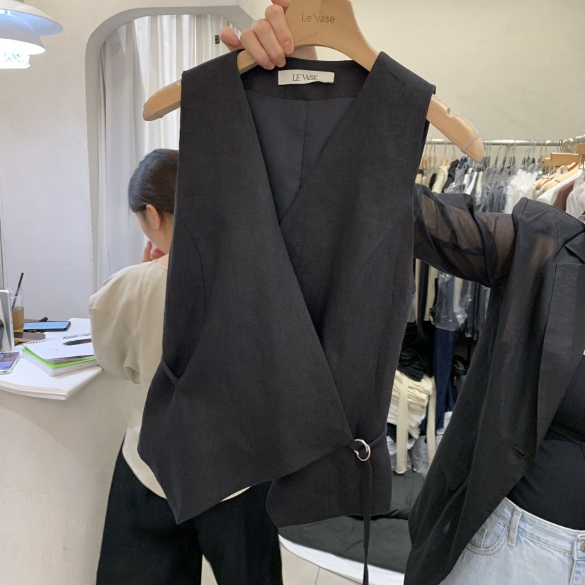 LE VASE韓國直郵實拍女士新品時尚職業推薦26春夏馬甲亞麻LE VASE馬甲圖色2