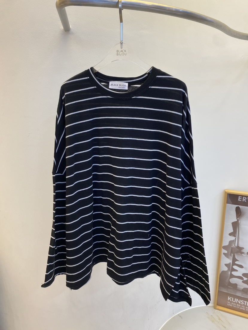 BLACK BIJOU韓國直郵女裝新款推薦熱賣休閑人氣26春夏長袖T恤BLACK BIJOU長袖T恤圖色2