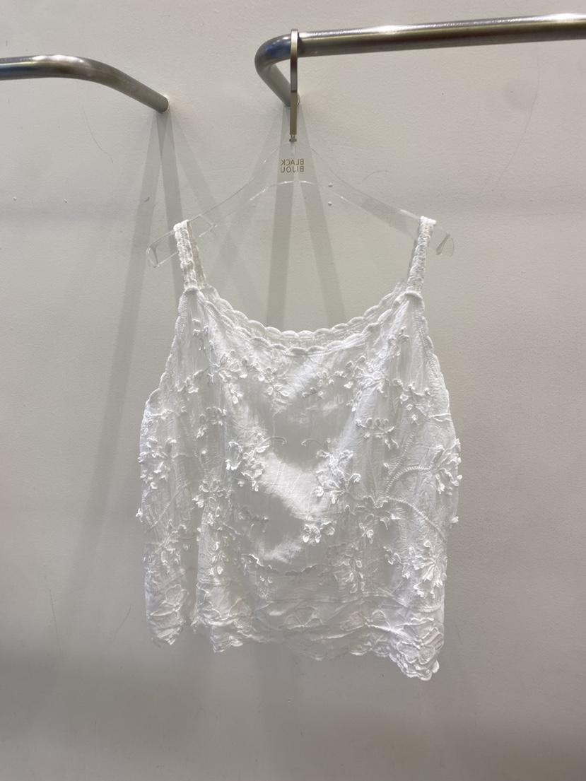 BLACK BIJOU韓國東大門代購女裝新品休閑熱賣吊帶背心花朵BLACK BIJOU吊帶/背心圖色1