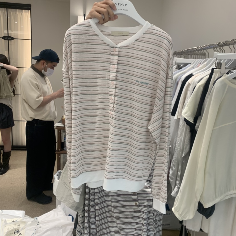 VENIR-a韓國直郵實拍女士新品時尚推薦人氣休閑26春夏長袖T恤VENIR-a長袖T恤圖色2