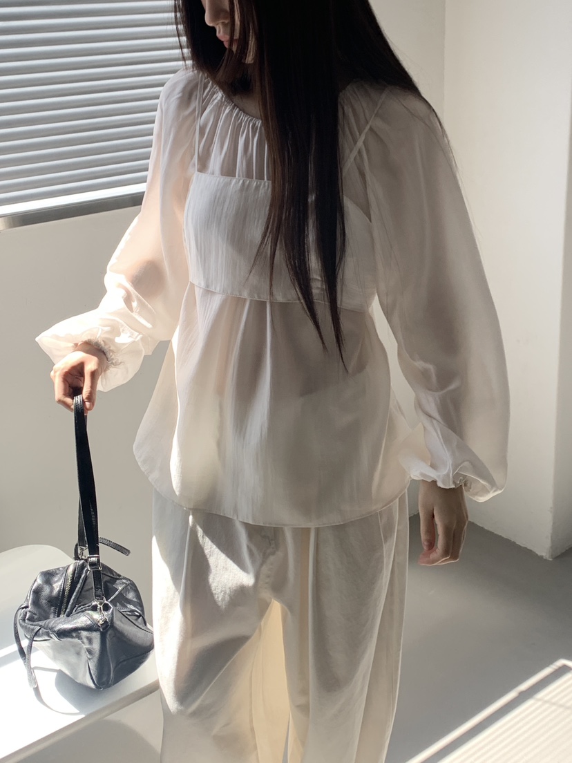 LOGARDEN韓國直郵女士新品熱賣人氣26春夏時尚襯衫蕾絲衫LO GARDEN襯衫/蕾絲衫