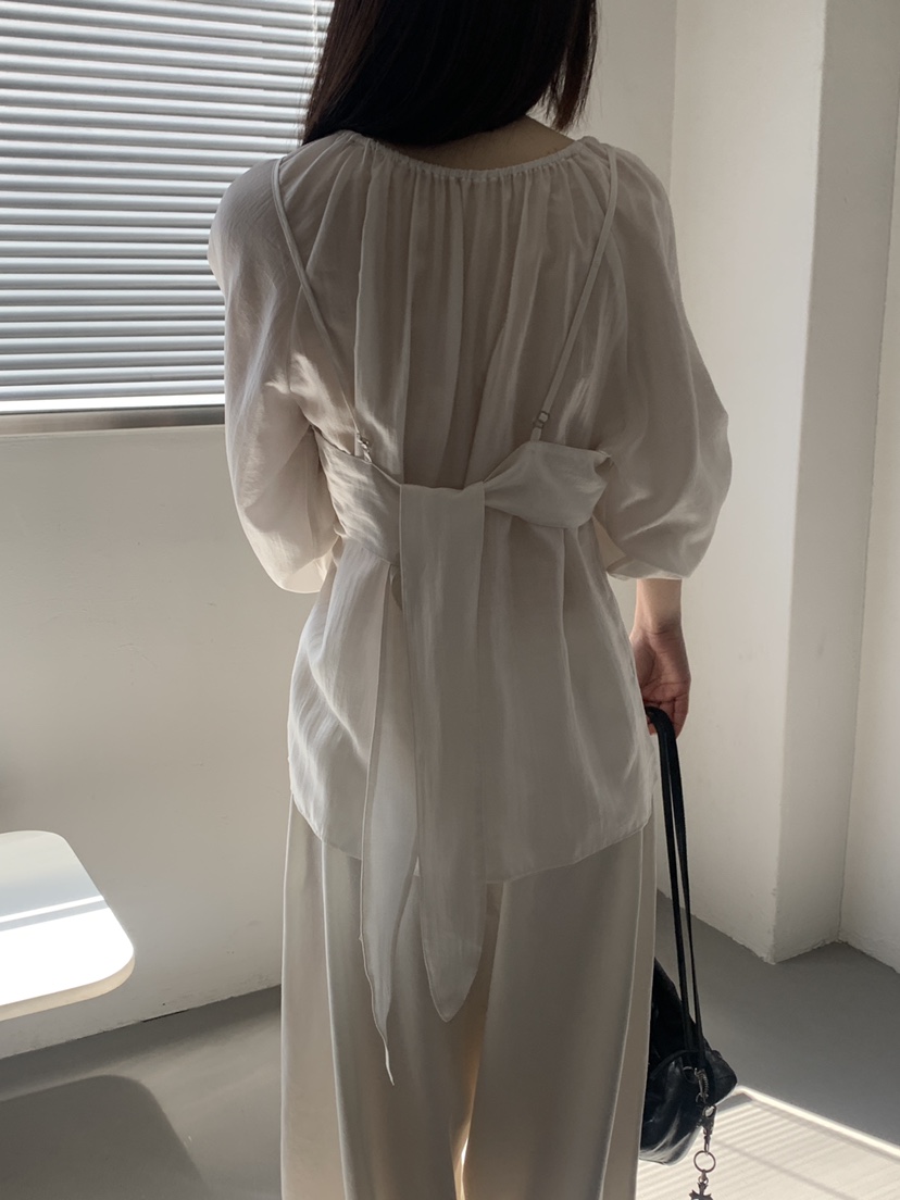 LOGARDEN韓國直郵女士新品熱賣人氣26春夏時尚襯衫蕾絲衫LO GARDEN襯衫/蕾絲衫