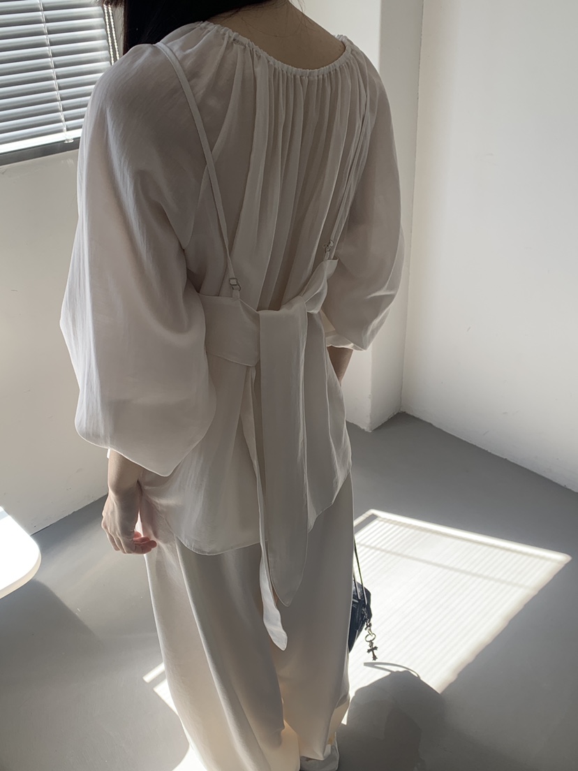 LOGARDEN韓國直郵女士新品熱賣人氣26春夏時尚襯衫蕾絲衫LO GARDEN襯衫/蕾絲衫