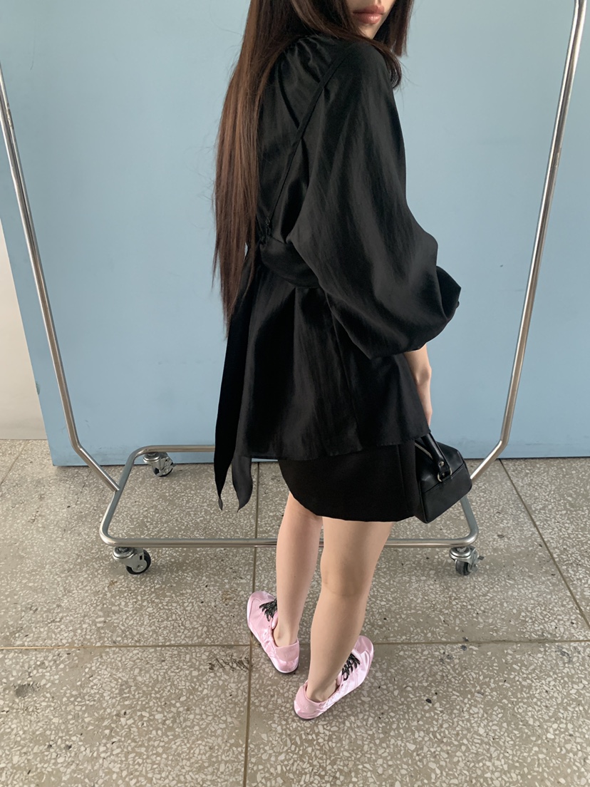 LOGARDEN韓國直郵女士新品熱賣人氣26春夏時尚襯衫蕾絲衫LO GARDEN襯衫/蕾絲衫