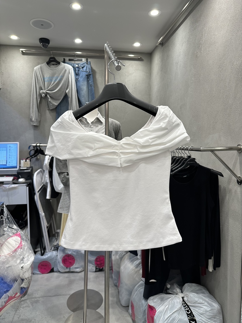 CELEBRITY-A韓國代購女裝新款26春夏推薦熱賣襯衫蕾絲衫CELEBRITY-A襯衫/蕾絲衫