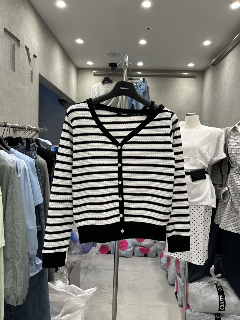 CELEBRITY-A韓國代購女裝新款26春夏推薦熱賣針織衫開衫CELEBRITY-A針織衫圖色2