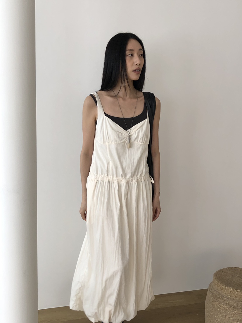 TORRE韓國直郵實拍女裝新品熱賣職業26春夏人氣休閑連衣裙TORRE連衣裙