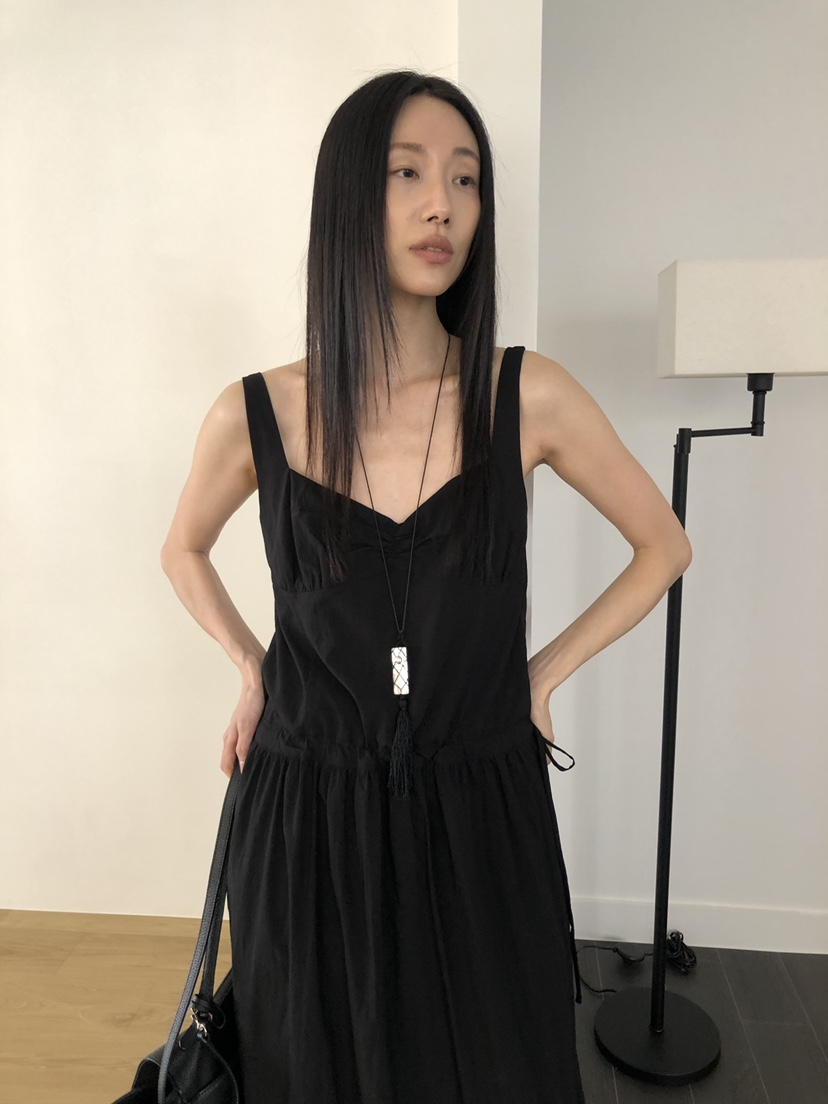 TORRE韓國直郵實拍女裝新品熱賣職業26春夏人氣休閑連衣裙TORRE連衣裙