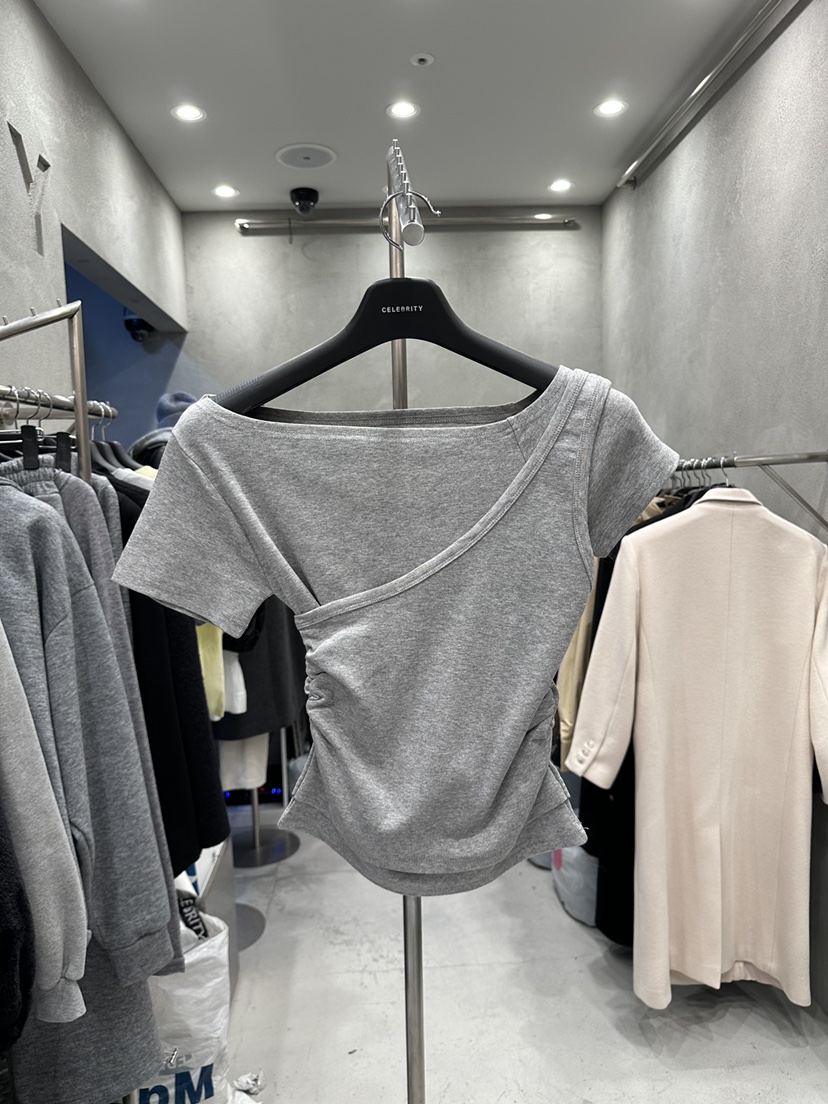 CELEBRITY-A韓國直郵實拍女士新品推薦休閑時尚人氣26春夏T恤CELEBRITY-AT恤圖色2