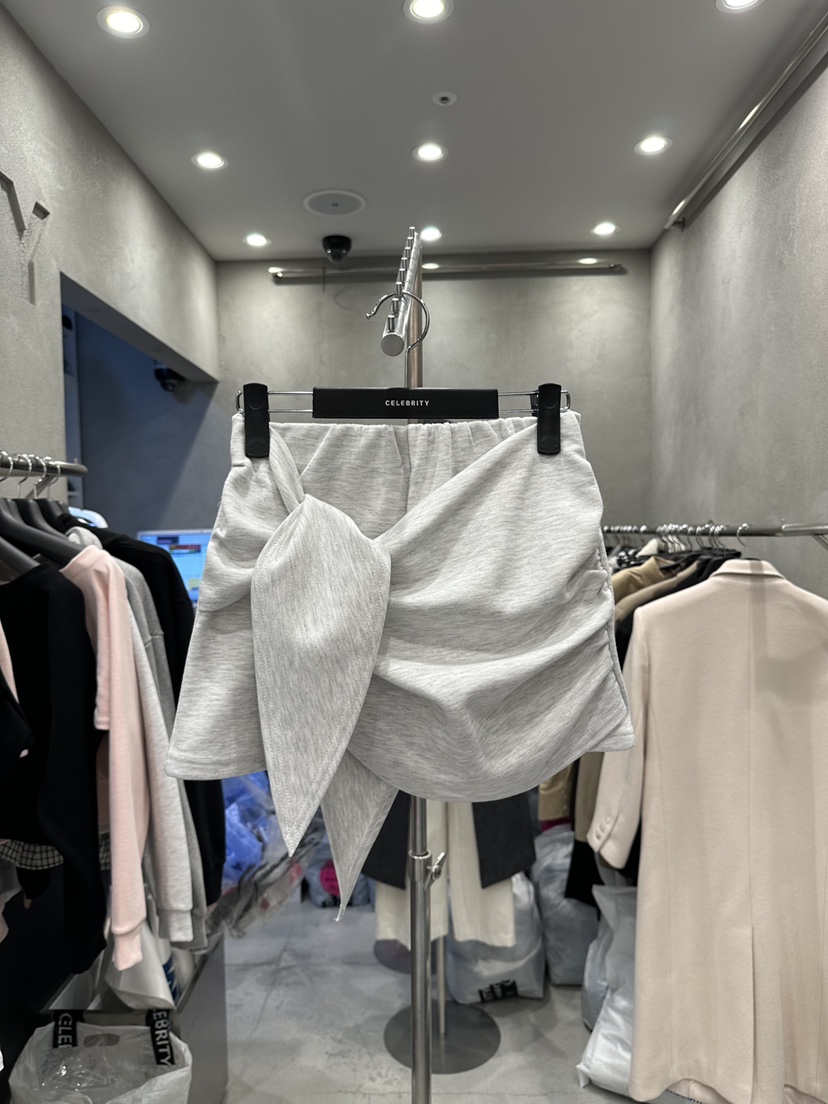 CELEBRITY-A韓國東大門直郵女士新品熱賣推薦26春夏裙褲CELEBRITY-A裙褲圖色1